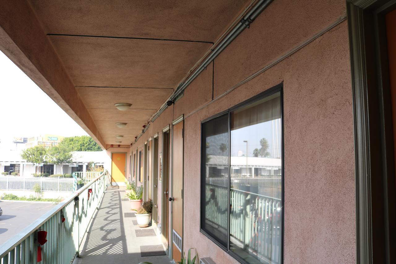 Four Corners Motel Pico Rivera Exterior photo