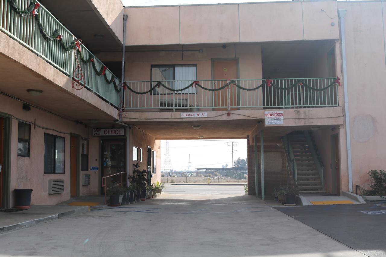 Four Corners Motel Pico Rivera Exterior photo